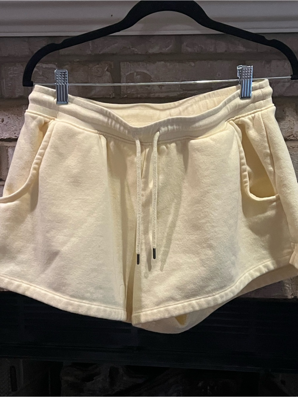 Women's Cream Drawstring Lounge Shorts size small never worn but washed